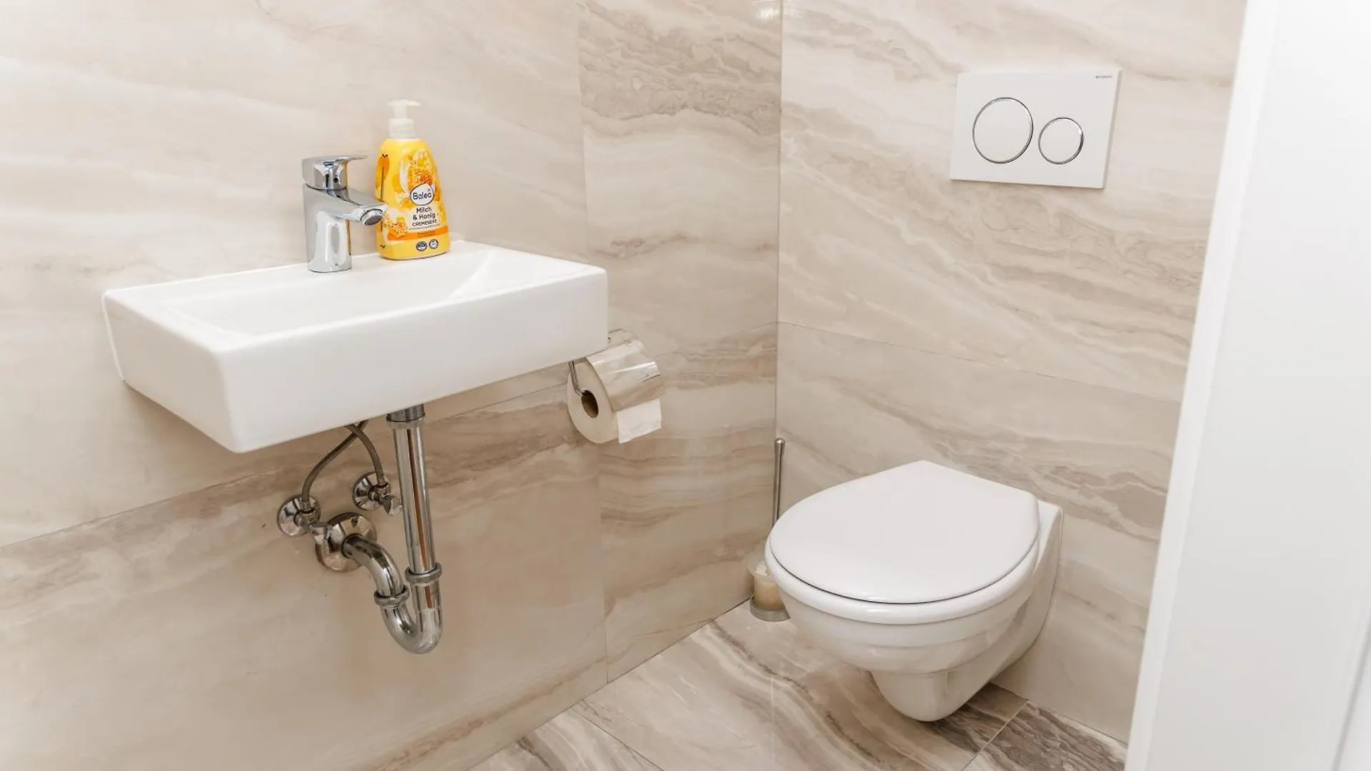 5 Beds 2 Bedrooms Top Apart In Vienna'S Heart Apartment Vienna