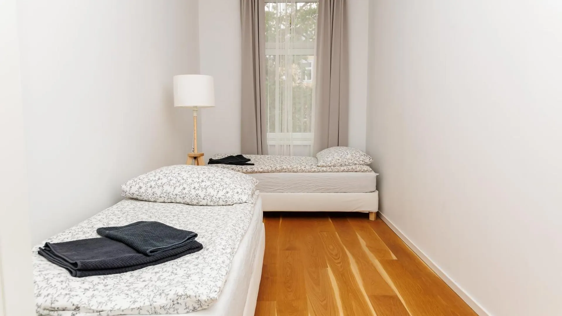 5 Beds 2 Bedrooms Top Apart In Vienna'S Heart
